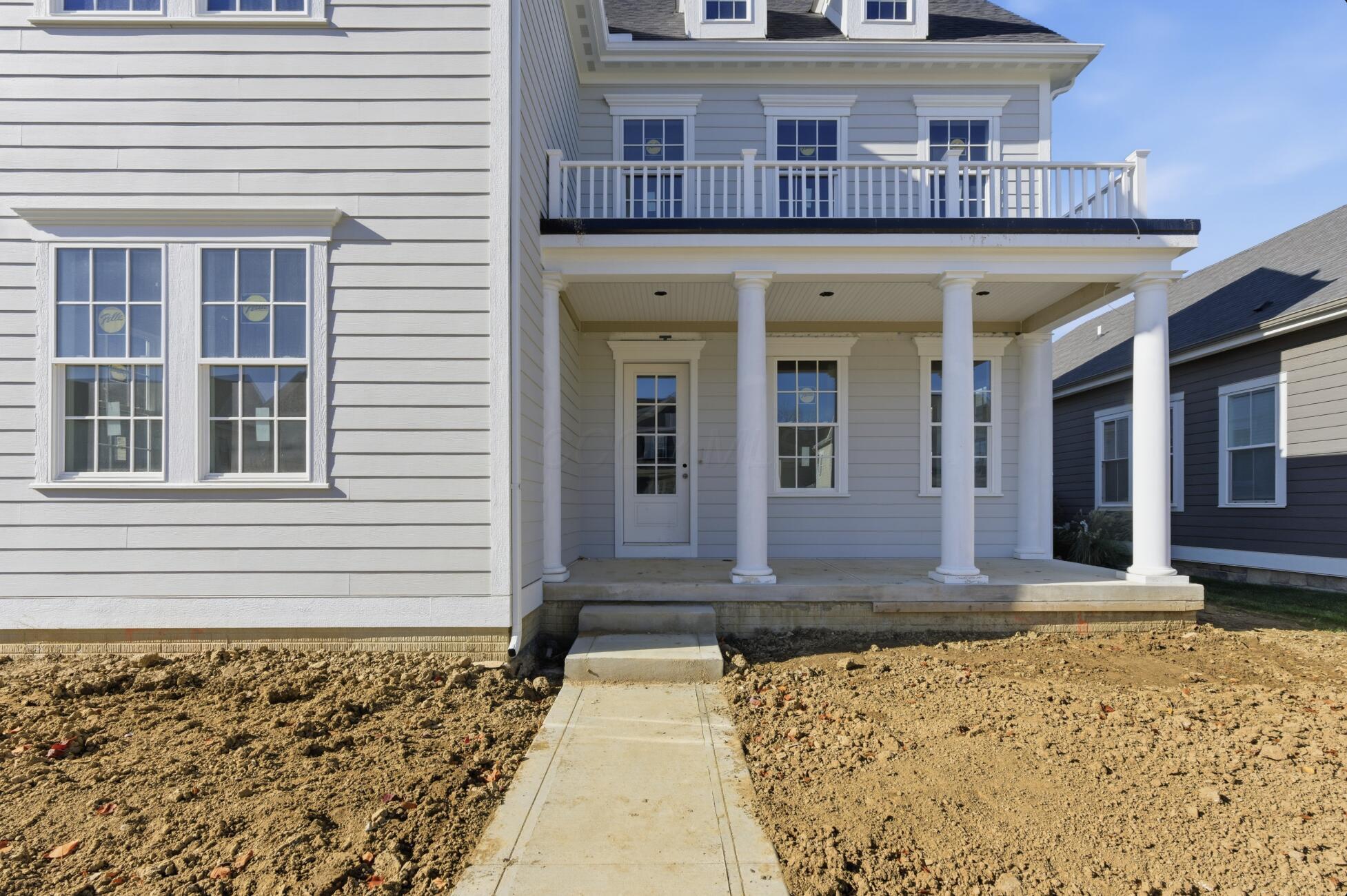 Lewis Center, Ohio, 43035, United States, 5 Bedrooms Bedrooms, ,4 BathroomsBathrooms,Residential,Active,1879996