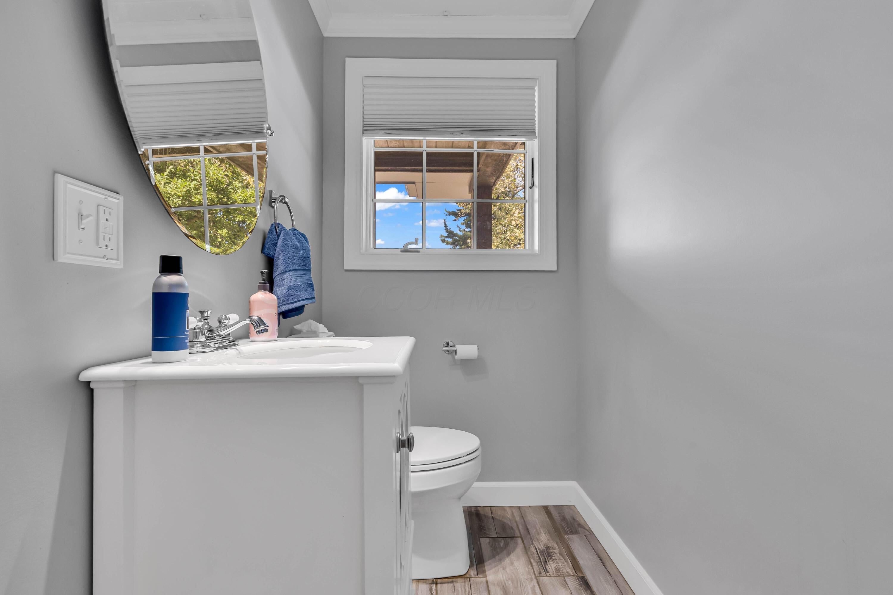 Centerburg, Ohio, 43011, United States, 5 Bedrooms Bedrooms, ,5 BathroomsBathrooms,Residential,Active,1934755