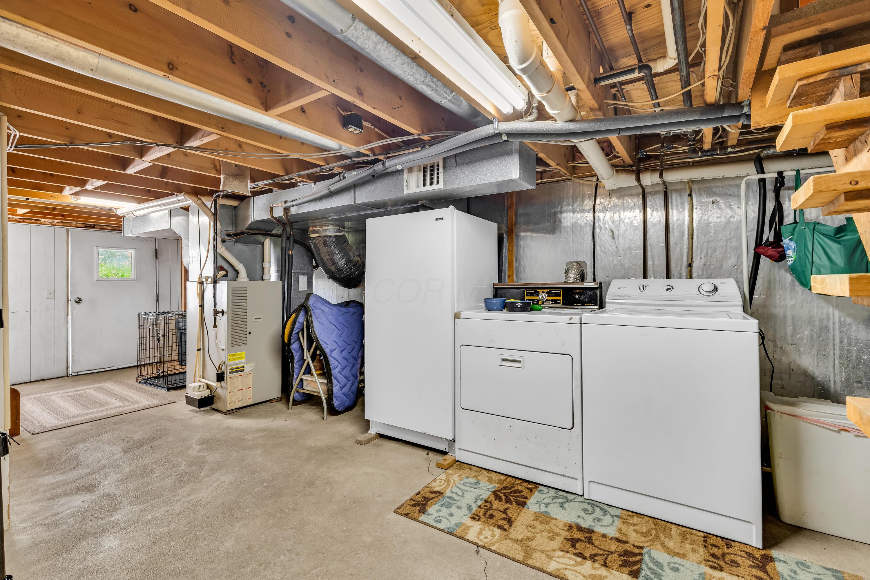 Centerburg, Ohio, 43011, United States, ,3 BathroomsBathrooms,Residential,Active,1853278