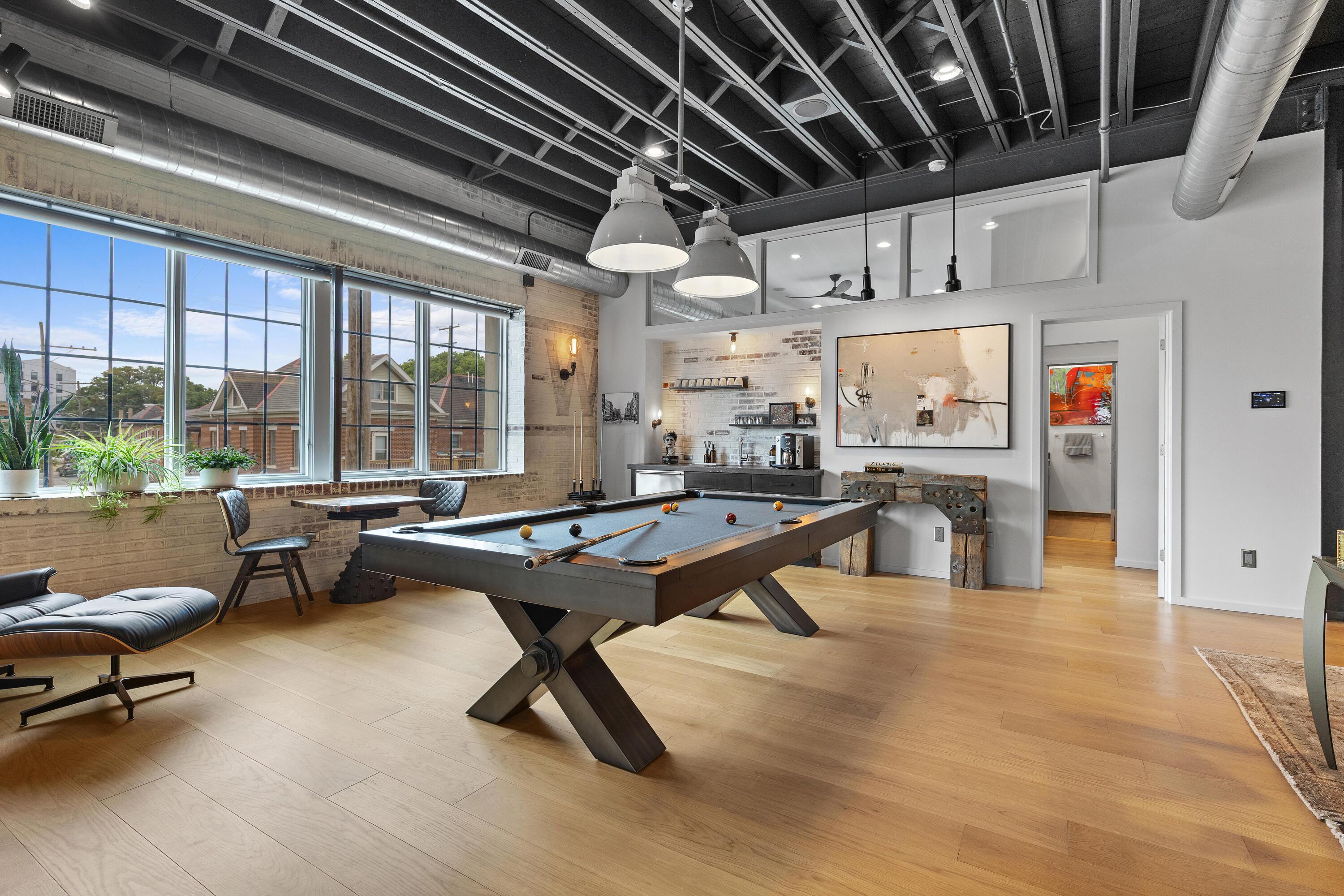 Columbus, Ohio, 43201, United States, 3 Bedrooms Bedrooms, ,5 BathroomsBathrooms,Residential,Active,1894778