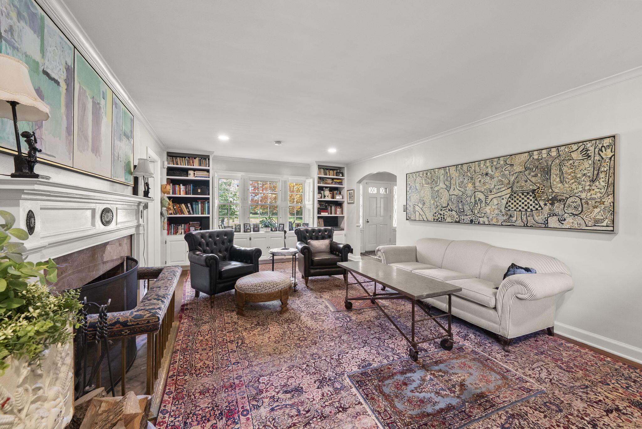 Columbus, Ohio, 43221, United States, 4 Bedrooms Bedrooms, ,5 BathroomsBathrooms,Residential,Active,1953422