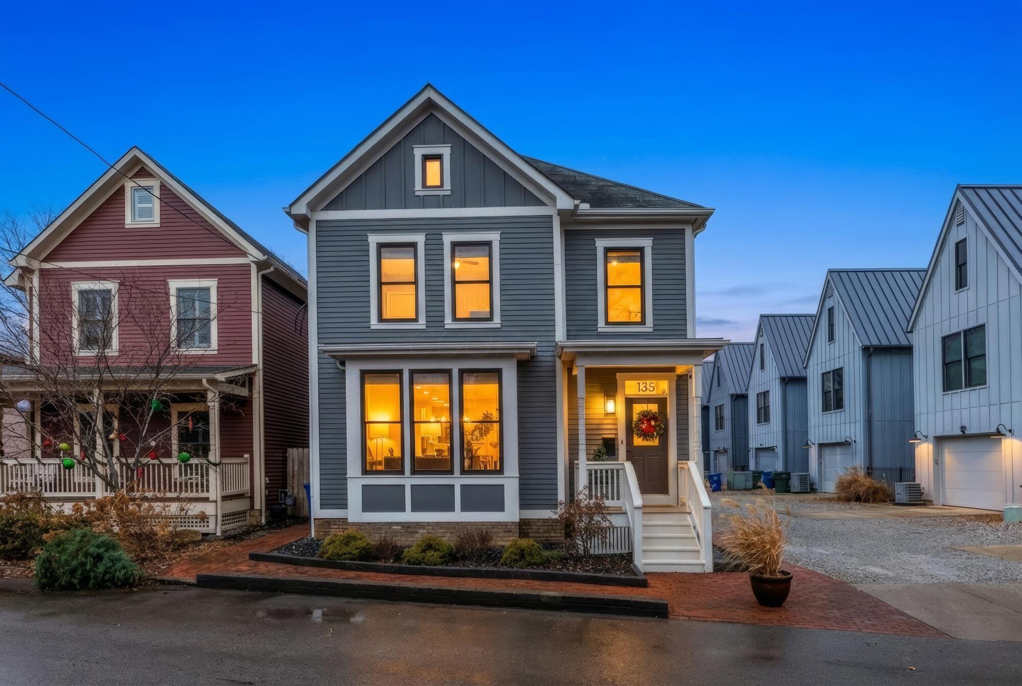 Columbus, Ohio, 43201, United States, 4 Bedrooms Bedrooms, ,4 BathroomsBathrooms,Residential,Active,2008741