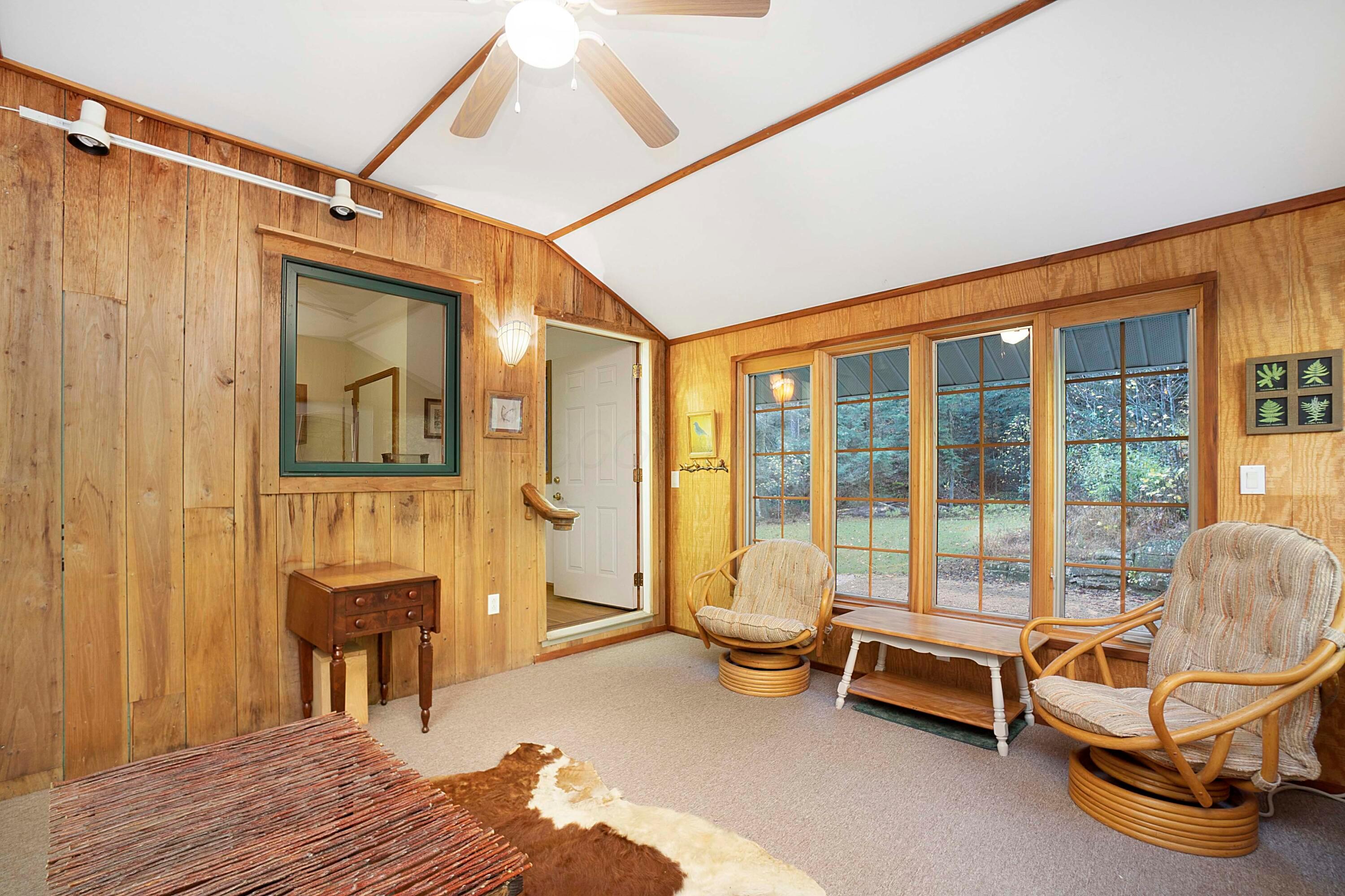 Rockbridge, Ohio, 43149, United States, 3 Bedrooms Bedrooms, ,4 BathroomsBathrooms,Residential,Active,1992551