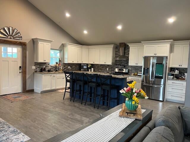 Centerburg, Ohio, 43011, United States, 4 Bedrooms Bedrooms, ,4 BathroomsBathrooms,Residential,Active,1903198