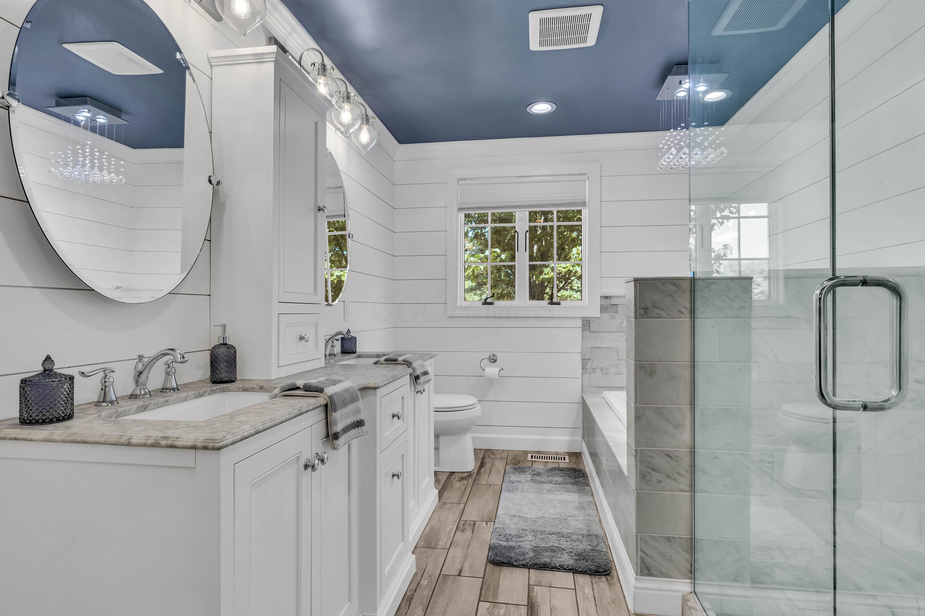 Centerburg, Ohio, 43011, United States, 5 Bedrooms Bedrooms, ,5 BathroomsBathrooms,Residential,Active,1934755