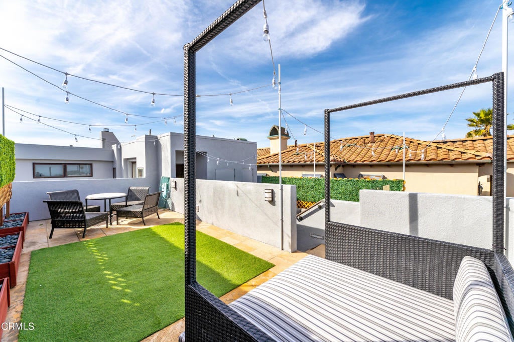 Oxnard, California, 93035, United States, 5 Bedrooms Bedrooms, ,5 BathroomsBathrooms,Residential,Active,2010576