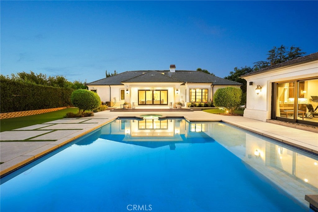 Arcadia, California, 91007, United States, 6 Bedrooms Bedrooms, ,7 BathroomsBathrooms,Residential,Pending,1898195