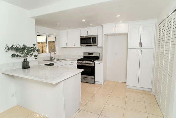 5638 ETIWANDA AVE UNIT 5, TARZANA, CA 91356 - Image 1