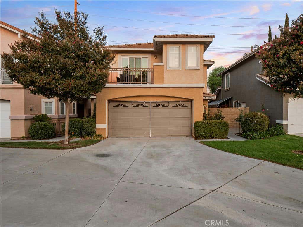 30305 MARIGOLD CIR, CASTAIC, CA 91384, photo 1 of 26