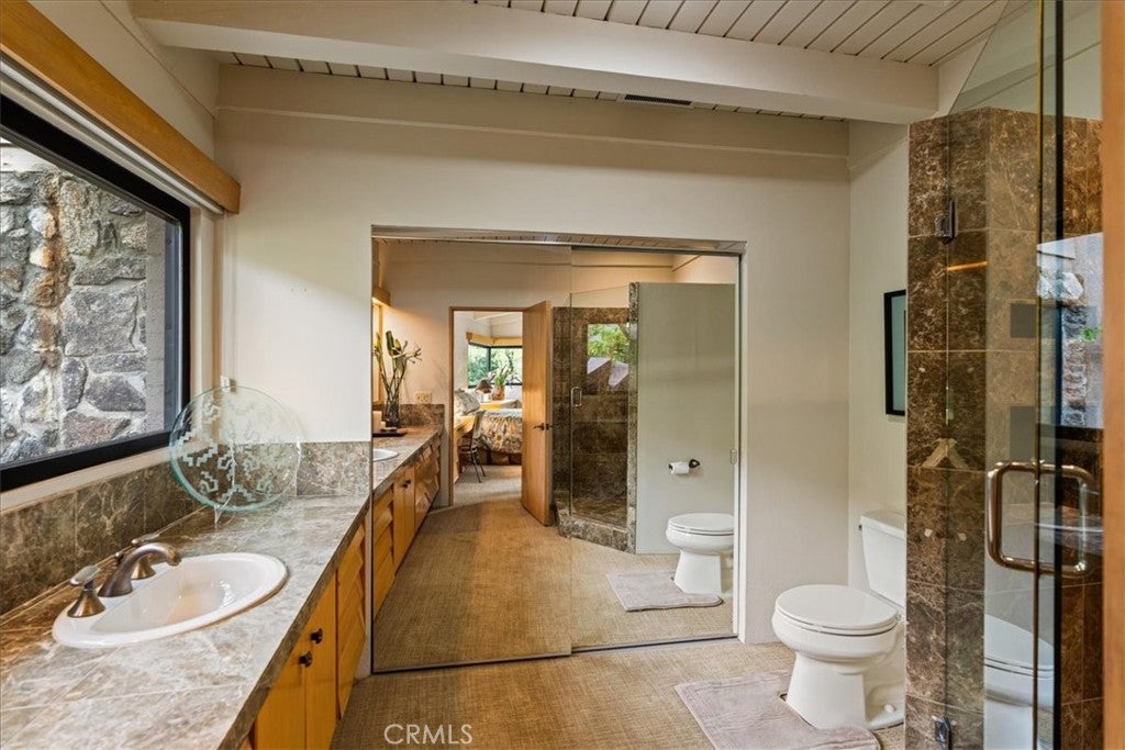 Palm Desert, California, 92260, United States, 3 Bedrooms Bedrooms, ,4 BathroomsBathrooms,Residential,Active,2008008