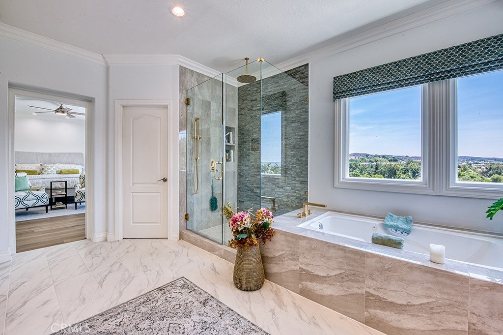 Trabuco Canyon, California, 92679, United States, 4 Bedrooms Bedrooms, ,3 BathroomsBathrooms,Residential,Active,1910158