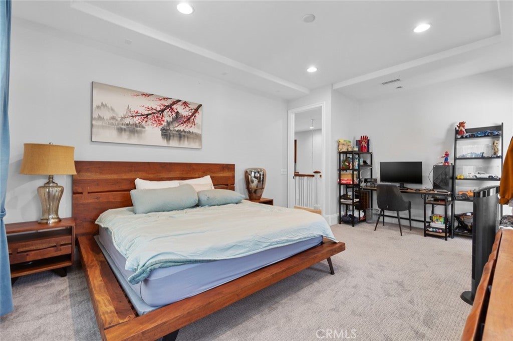 Huntington Beach, California, 92649, United States, 4 Bedrooms Bedrooms, ,4 BathroomsBathrooms,Residential,Active,1780402