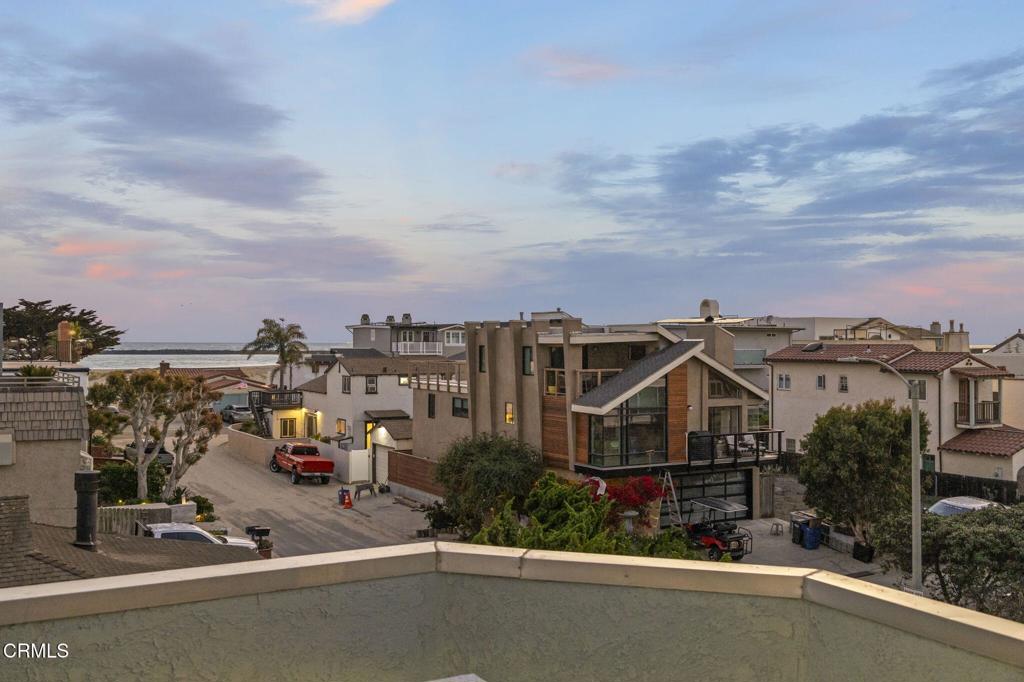 Oxnard, California, 93035, United States, ,3 BathroomsBathrooms,Residential,Active,1894775