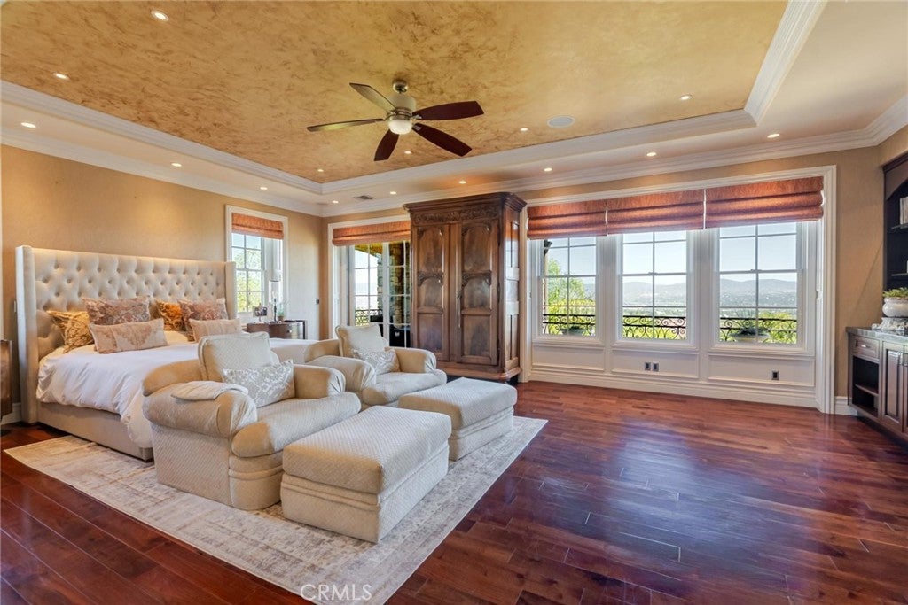 Valencia, California, 91381, United States, 7 Bedrooms Bedrooms, ,10 BathroomsBathrooms,Residential,Active,1959930