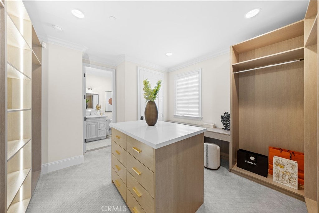 Arcadia, California, 91006, United States, 5 Bedrooms Bedrooms, ,7 BathroomsBathrooms,Residential,Active,1909900