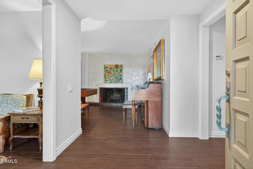 Camarillo, California, 93010, United States, 4 Bedrooms Bedrooms, ,2 BathroomsBathrooms,Residential,Active,2011874