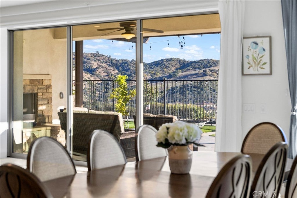 Chino Hills, California, 91709, United States, 5 Bedrooms Bedrooms, ,6 BathroomsBathrooms,Residential,Active,1986885