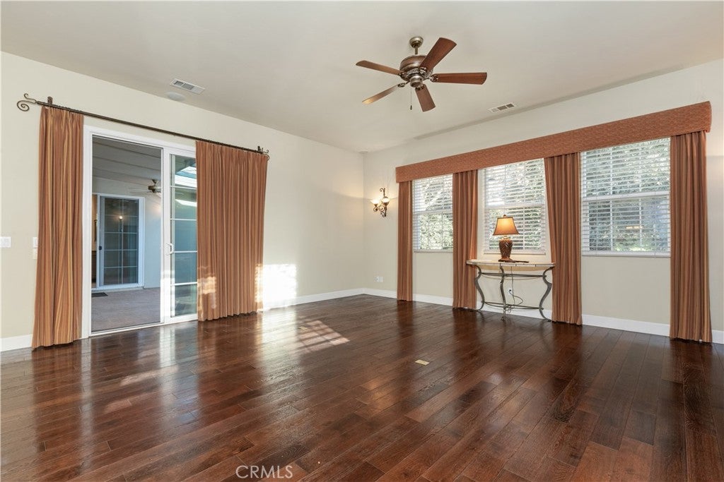 Paso Robles, California, 93446, United States, 4 Bedrooms Bedrooms, ,3 BathroomsBathrooms,Residential,Active,2006788