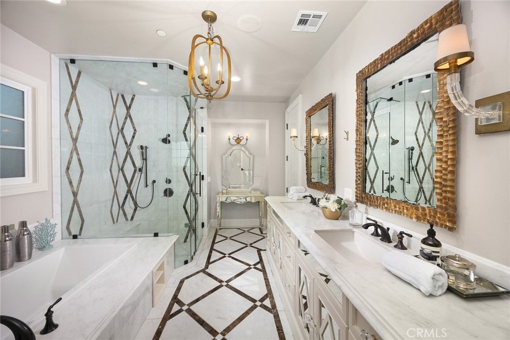 Arcadia, California, 91006, United States, 4 Bedrooms Bedrooms, ,5 BathroomsBathrooms,Residential,Active,2010529