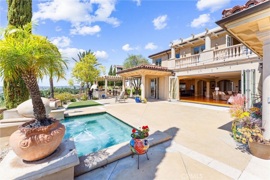 Ladera Ranch, California, 92694, United States, 5 Bedrooms Bedrooms, ,6 BathroomsBathrooms,Residential,Active,1798097