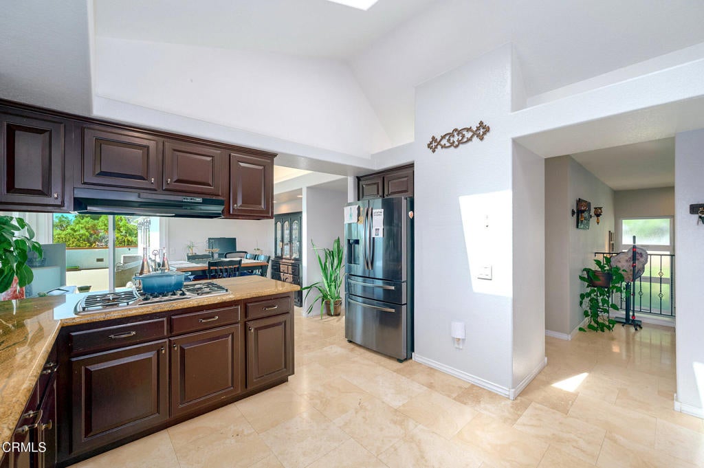 Camarillo, California, 93012, United States, 6 Bedrooms Bedrooms, ,4 BathroomsBathrooms,Residential,Active,1952615