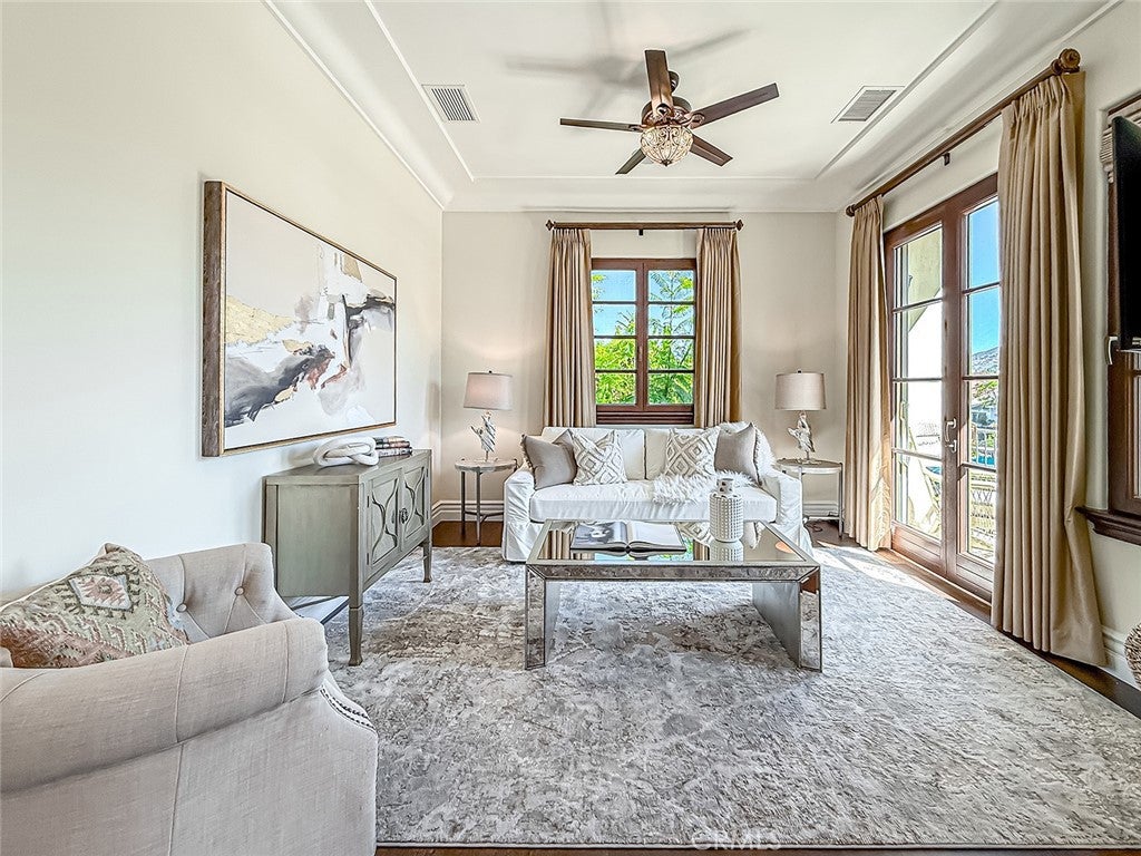 Westlake Village, California, 91361, United States, 3 Bedrooms Bedrooms, ,4 BathroomsBathrooms,Residential,Active,1985851