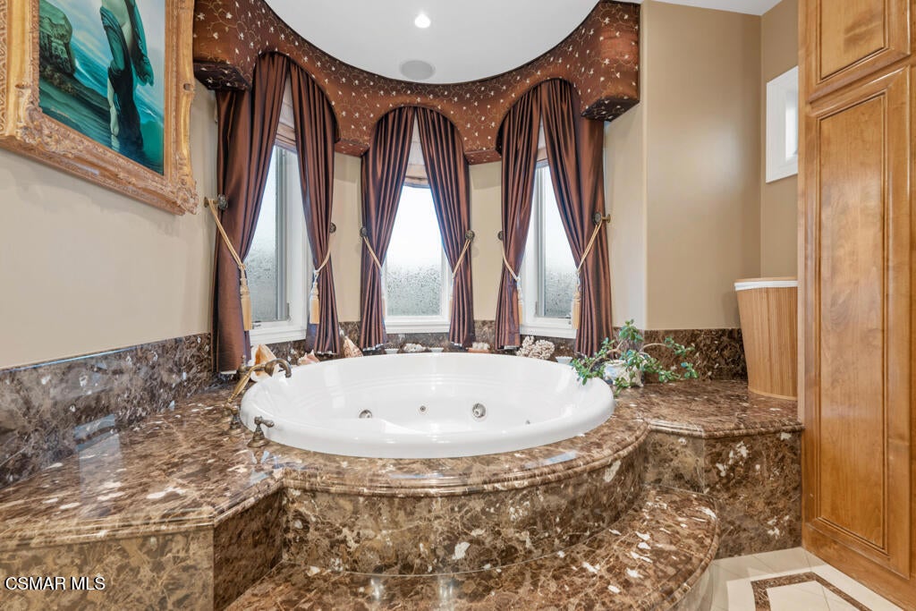 Simi Valley, California, 93065, United States, ,8 BathroomsBathrooms,Residential,Active,1755184