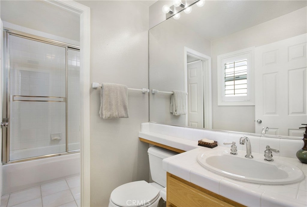 Trabuco Canyon, California, 92679, United States, 5 Bedrooms Bedrooms, ,5 BathroomsBathrooms,Residential,Active,1952479