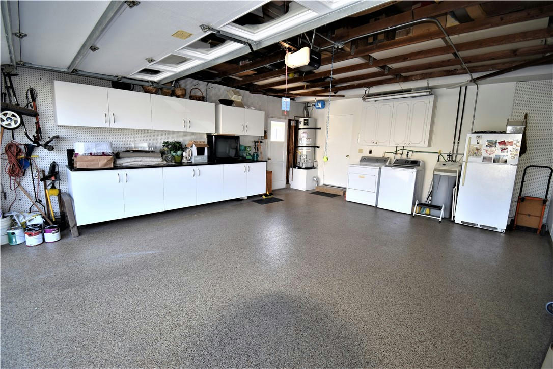 Seal Beach, California, 90740, United States, ,2 BathroomsBathrooms,Residential,Pending,1702937