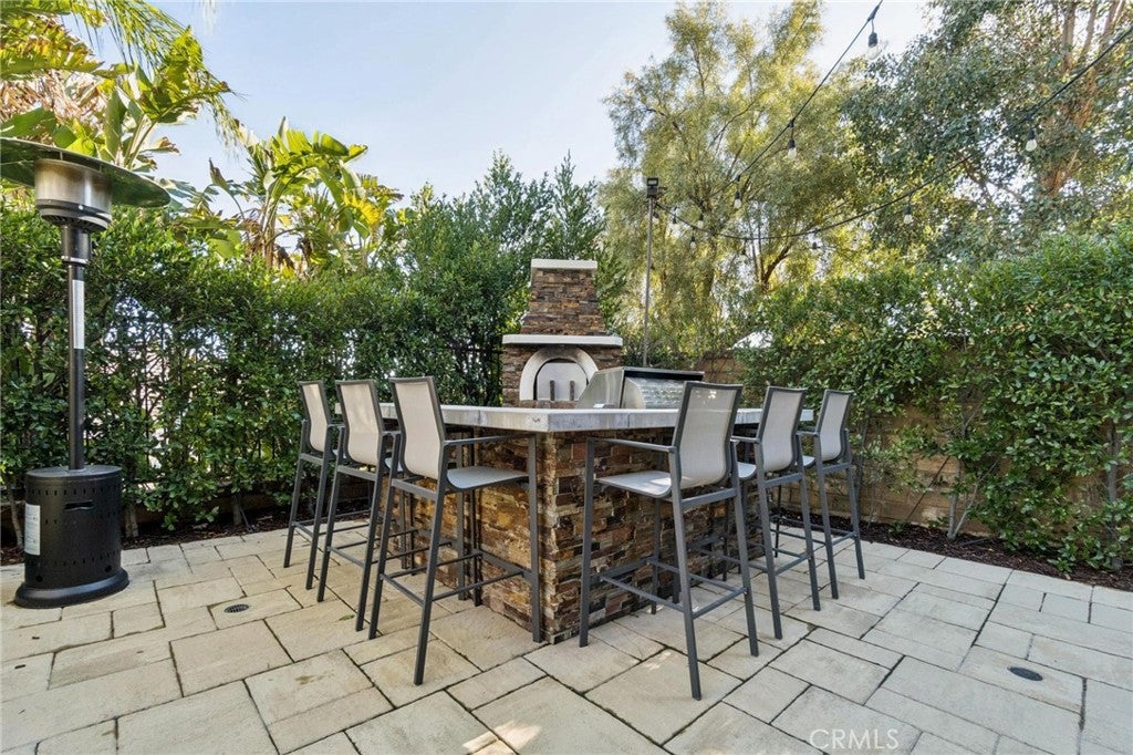 Valencia, California, 91354, United States, 6 Bedrooms Bedrooms, ,6 BathroomsBathrooms,Residential,Active,2008301