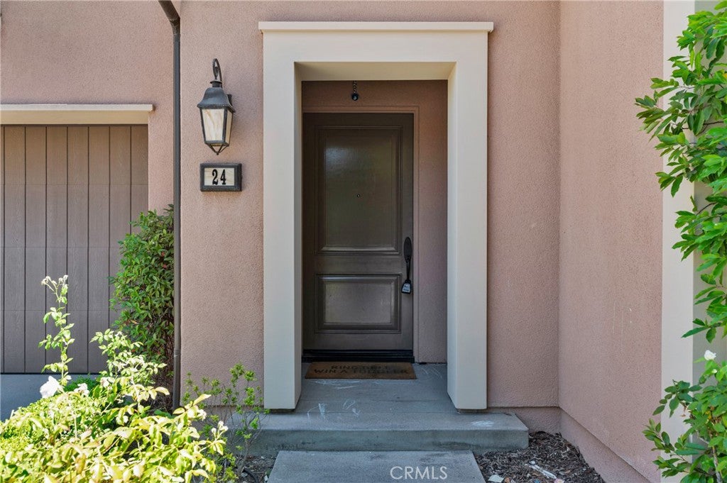 Irvine, California, 92618, United States, 4 Bedrooms Bedrooms, ,4 BathroomsBathrooms,Residential,Active,1894158