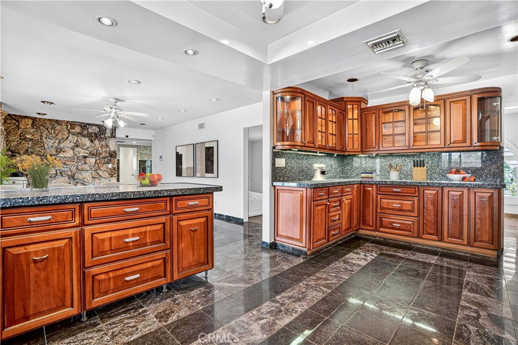 Granada Hills, California, 91344, United States, 5 Bedrooms Bedrooms, ,4 BathroomsBathrooms,Residential,Active,1929698