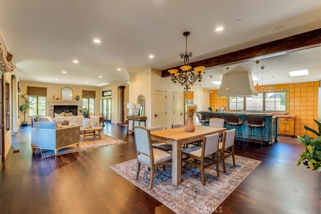 San Luis Obispo, California, 93401, United States, 5 Bedrooms Bedrooms, ,5 BathroomsBathrooms,Residential,Active,1943782