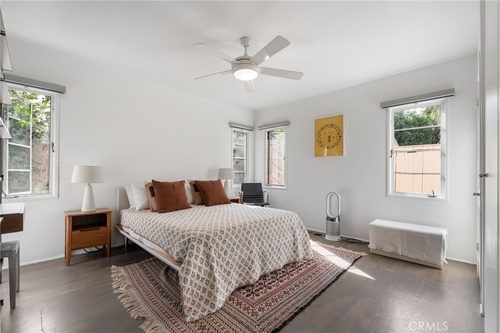 Los Angeles, California, 90027, United States, 3 Bedrooms Bedrooms, ,2 BathroomsBathrooms,Residential,Active,1953705