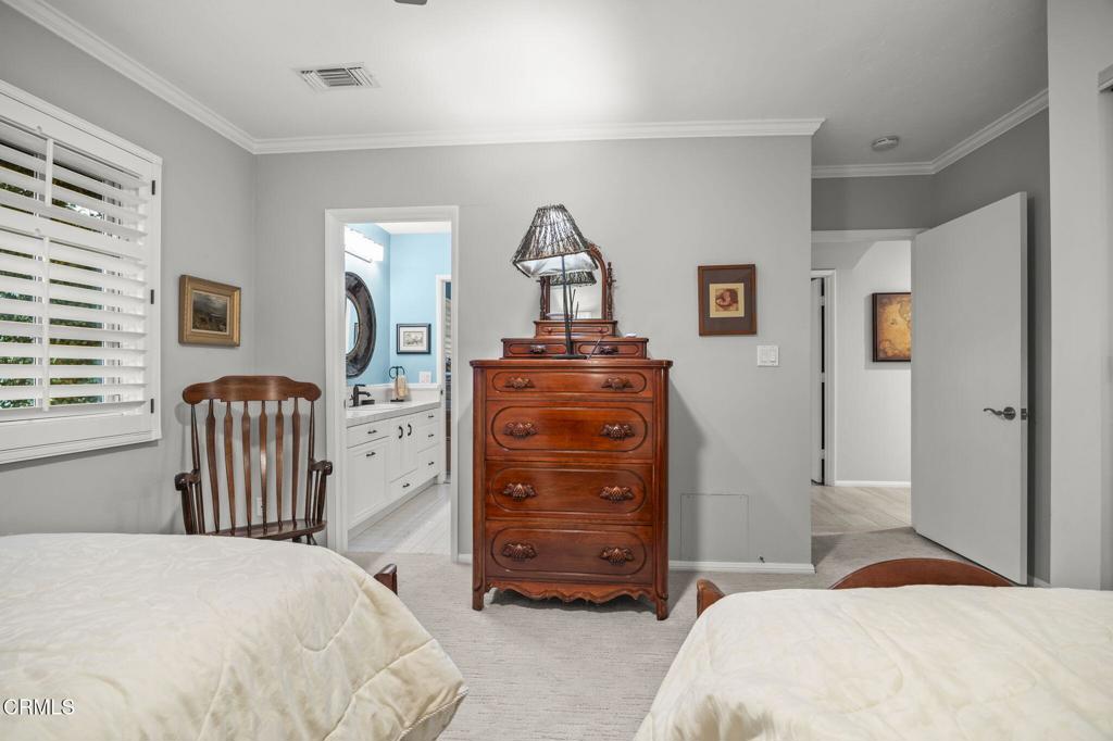 Camarillo, California, 93010, United States, 4 Bedrooms Bedrooms, ,4 BathroomsBathrooms,Residential,Active,1853313