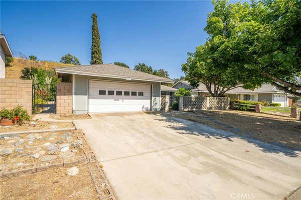 1290 CANYON VIEW DR, LA VERNE, CA 91750, photo 3 of 32