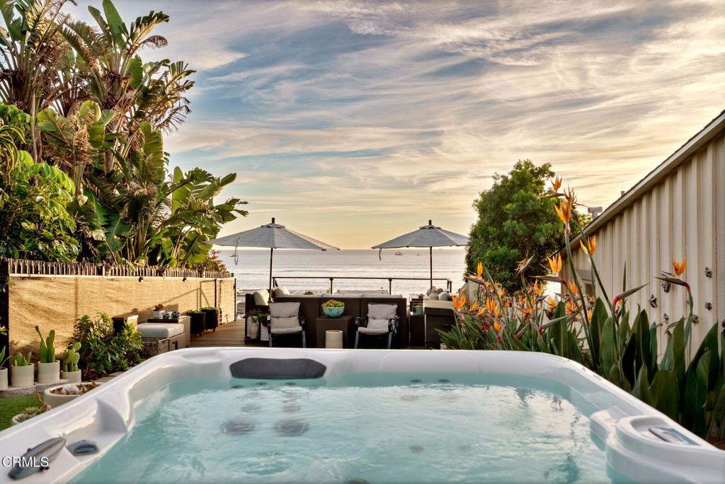 Malibu, California, 90265, United States, 4 Bedrooms Bedrooms, ,4 BathroomsBathrooms,Residential,Active,2006937