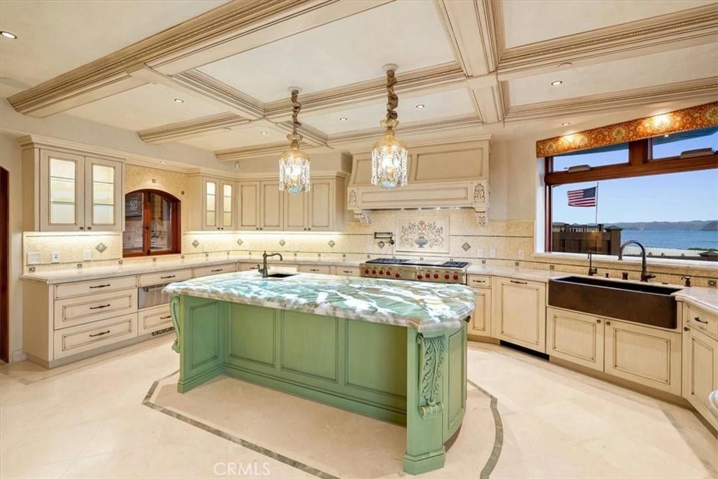 Cayucos, California, 93430, United States, ,5 BathroomsBathrooms,Residential,Active,1769481
