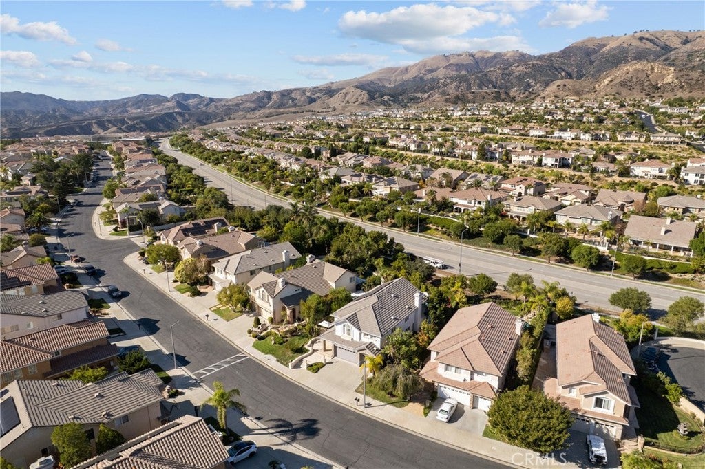 Porter Ranch, California, 91326, United States, 4 Bedrooms Bedrooms, ,4 BathroomsBathrooms,Residential,Active,1989767