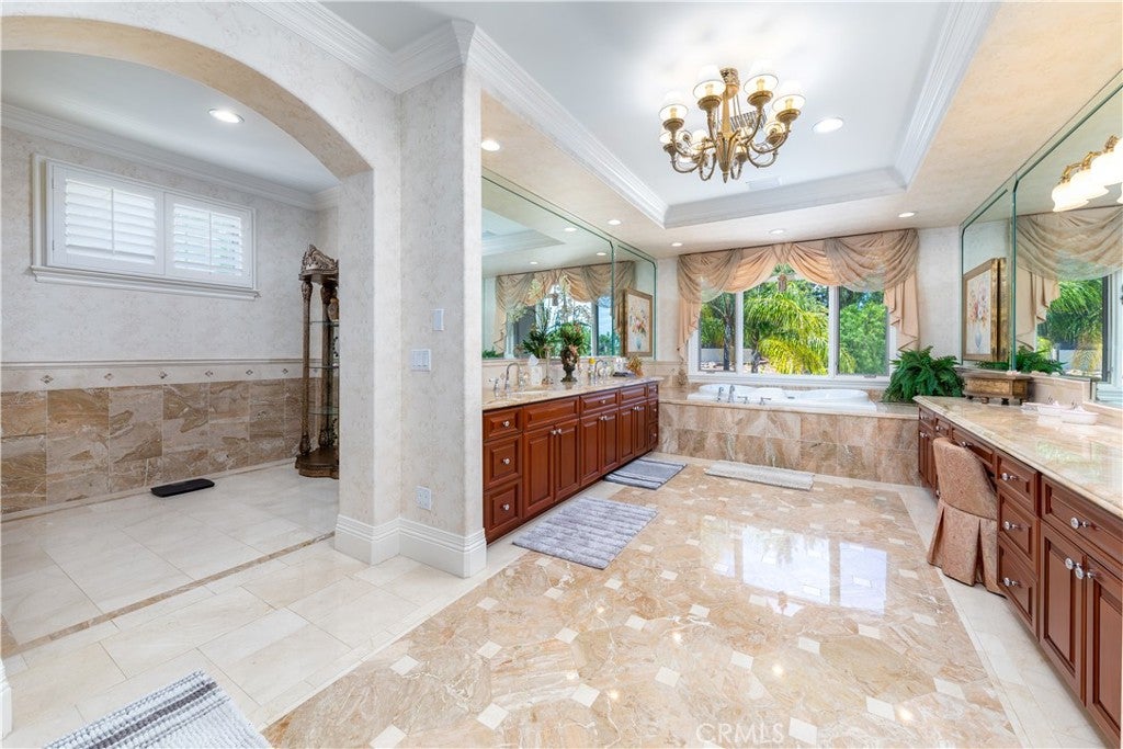 Diamond Bar, California, 91765, United States, 7 Bedrooms Bedrooms, ,10 BathroomsBathrooms,Residential,Active,1899926
