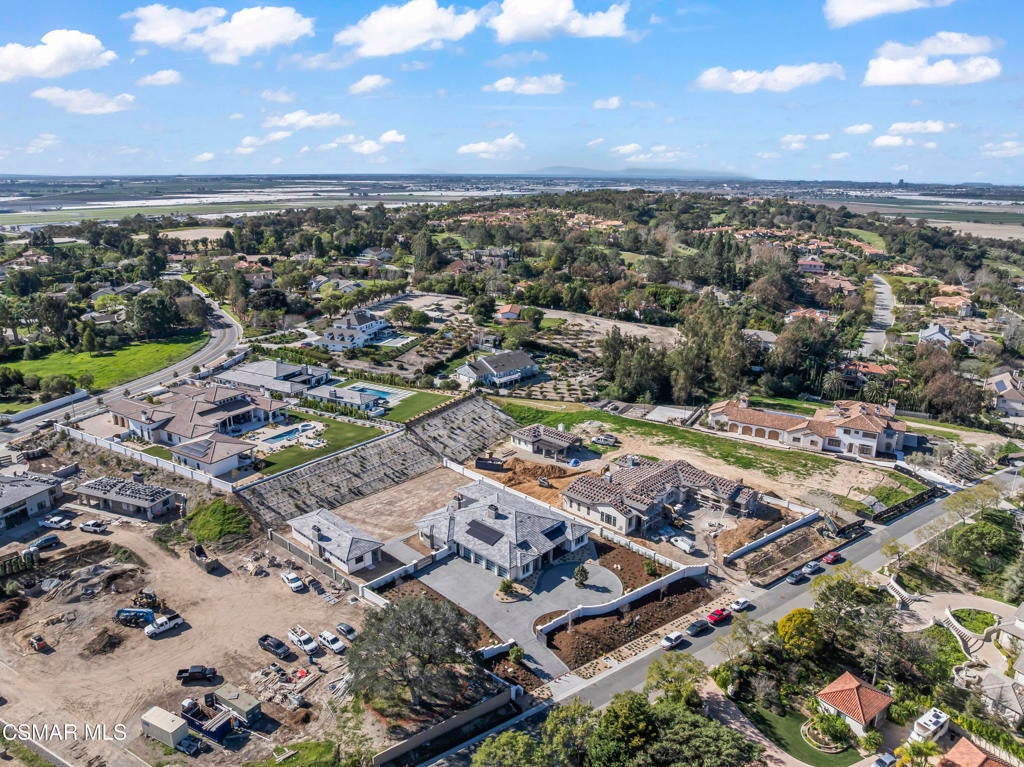 Camarillo, California, 93010, United States, 6 Bedrooms Bedrooms, ,7 BathroomsBathrooms,Residential,Active,2013156