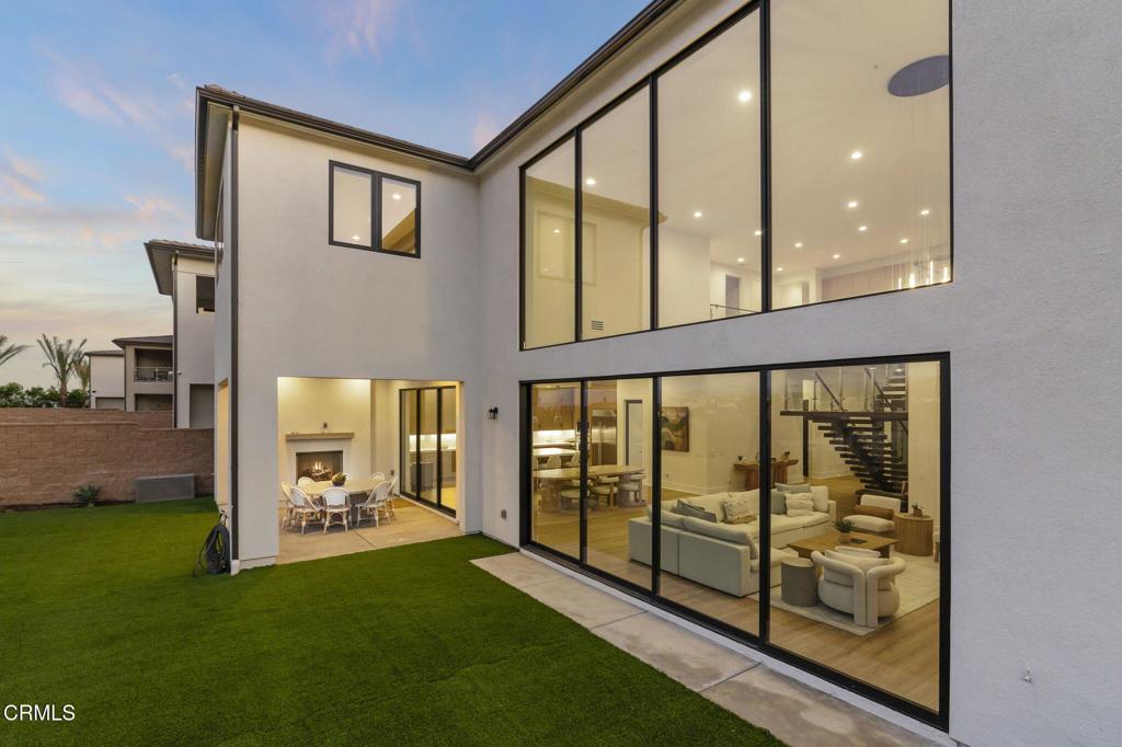 Porter Ranch, California, 91326, United States, 5 Bedrooms Bedrooms, ,6 BathroomsBathrooms,Residential,Active,1965808