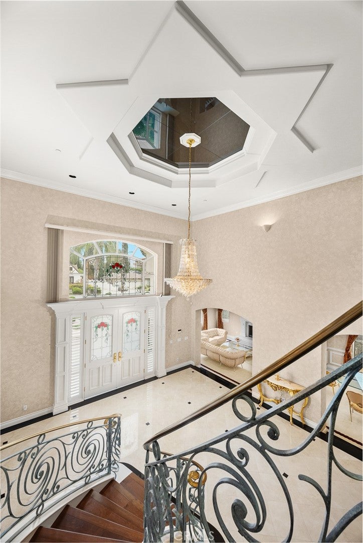 Arcadia, California, 91007, United States, 5 Bedrooms Bedrooms, ,6 BathroomsBathrooms,Residential,Active,1964469