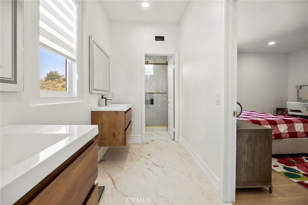 Rowland Heights, California, 91748, United States, 5 Bedrooms Bedrooms, ,6 BathroomsBathrooms,Residential,Pending,1986868