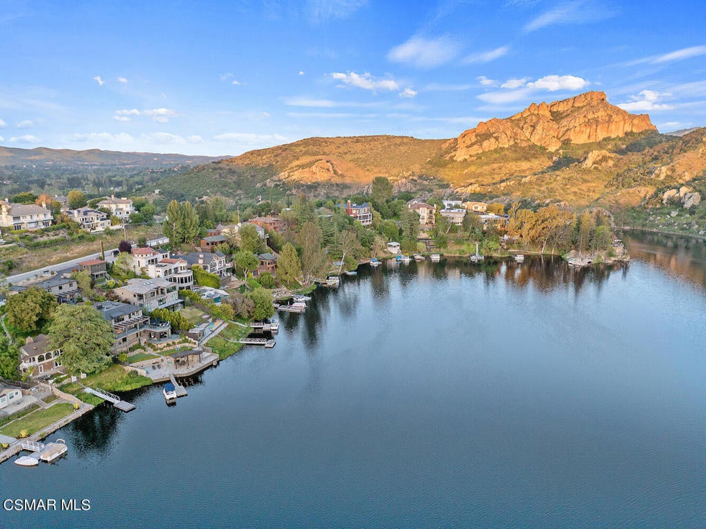 Lake Sherwood, California, 91361, United States, ,4 BathroomsBathrooms,Residential,Active,1820410
