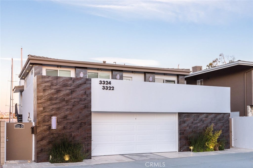 Newport Beach, California, 92663, United States, ,5 BathroomsBathrooms,Residential,Active,1762822