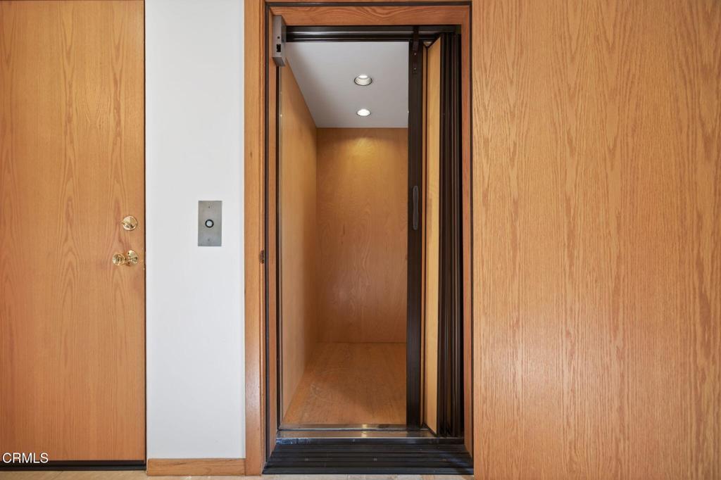 Oxnard, California, 93035, United States, 5 Bedrooms Bedrooms, ,5 BathroomsBathrooms,Residential,Active,2015816