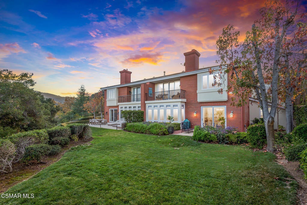 Westlake Village, California, 91361, United States, 3 Bedrooms Bedrooms, ,4 BathroomsBathrooms,Residential,Active,2011201