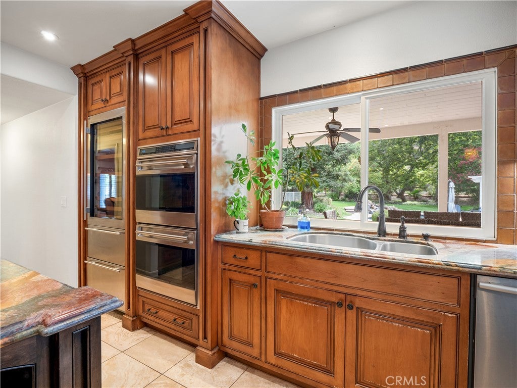 Canyon Country, California, 91387, United States, 5 Bedrooms Bedrooms, ,5 BathroomsBathrooms,Residential,Active,1926896