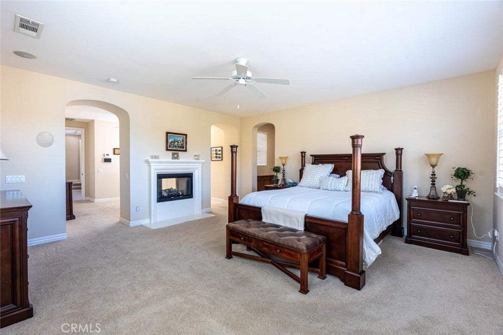 Canyon Country, California, 91387, United States, 5 Bedrooms Bedrooms, ,6 BathroomsBathrooms,Residential,Active,1914828